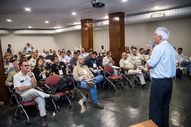 2%20Reunio%20Tcnica-74.JPG